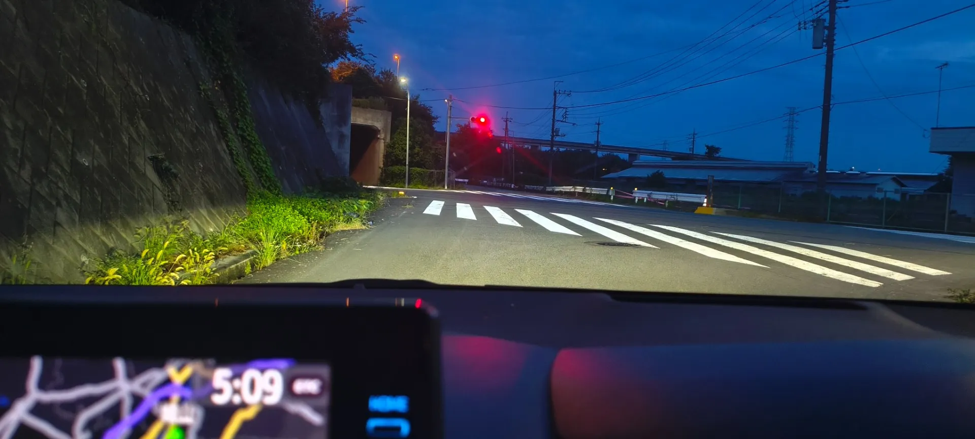 朝5時台、草刈りのお見積りへ